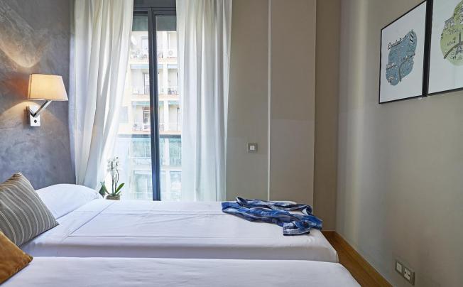 Фото отеля AinB Sagrada Familia Apartments