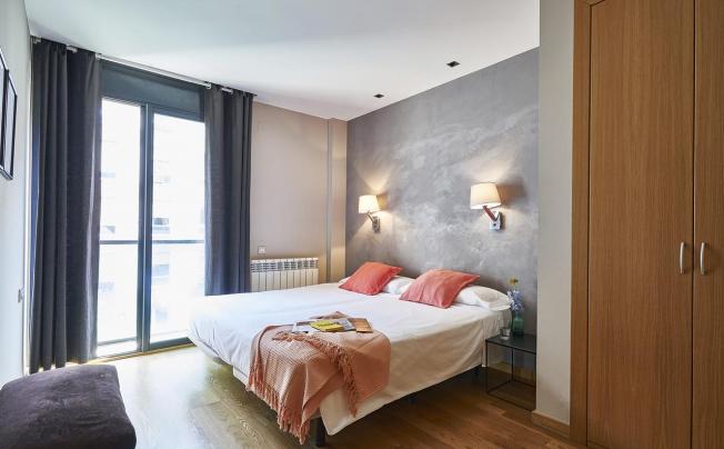 Фото отеля AinB Sagrada Familia Apartments