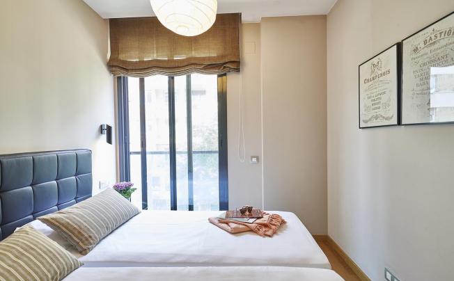 Фото отеля AinB Sagrada Familia Apartments