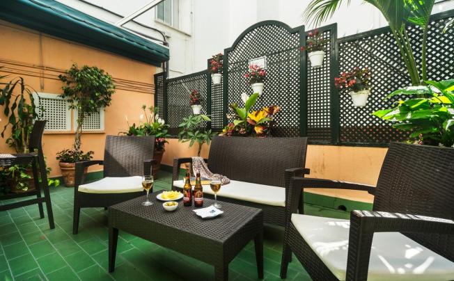Фото отеля San Cristobal Hotel