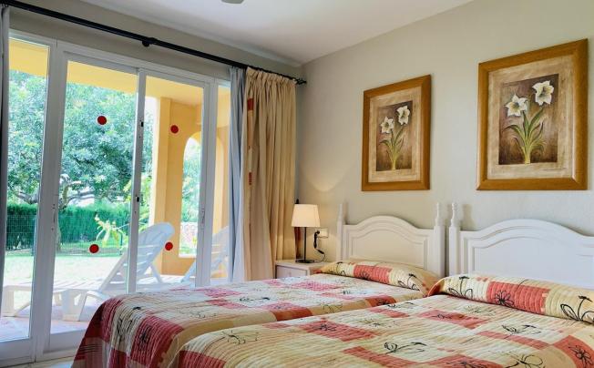 Фото отеля El Porton Apartamentos