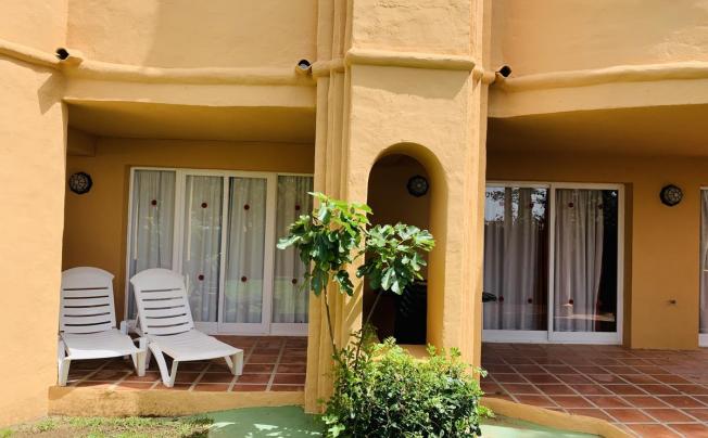 Фото отеля El Porton Apartamentos