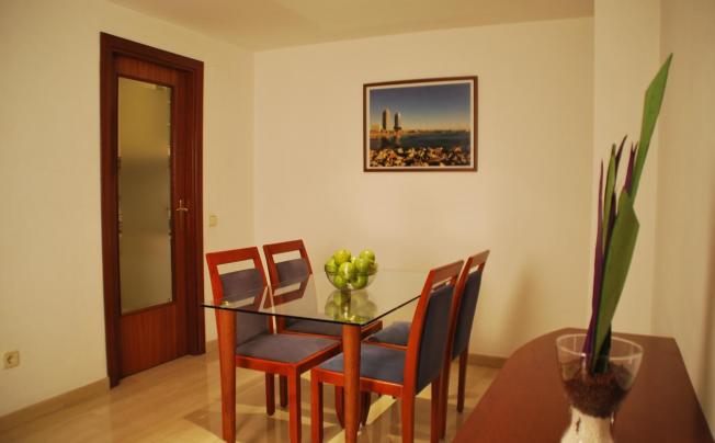 Фото отеля Napols Aparthotel