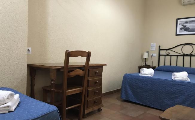 Фото отеля El Pilar Hostal