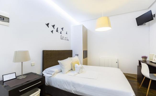 Фото отеля Madrid House Gay Pension