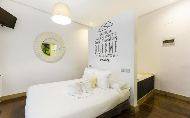 Фото отеля Madrid House Gay Pension