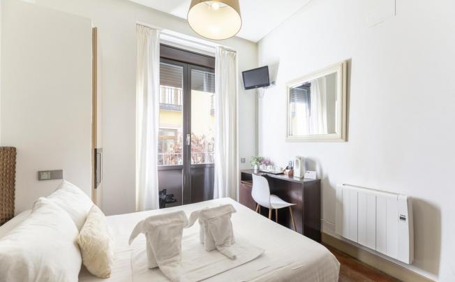 Фото отеля Madrid House Gay Pension