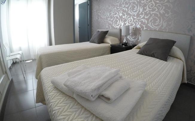 Фото отеля Mediterraneo Hotel ROSES