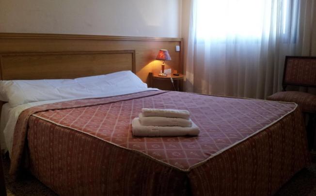 Фото отеля Juan Xxiii Hostal