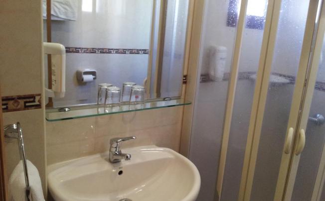 Фото отеля Juan Xxiii Hostal