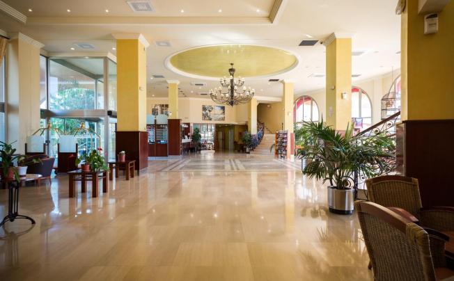 Фото отеля Gran Hotel La Hacienda 