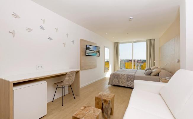 Фото отеля Hsm Son Veri Hotel