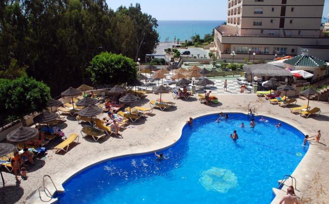 Фото отеля First Flatotel International