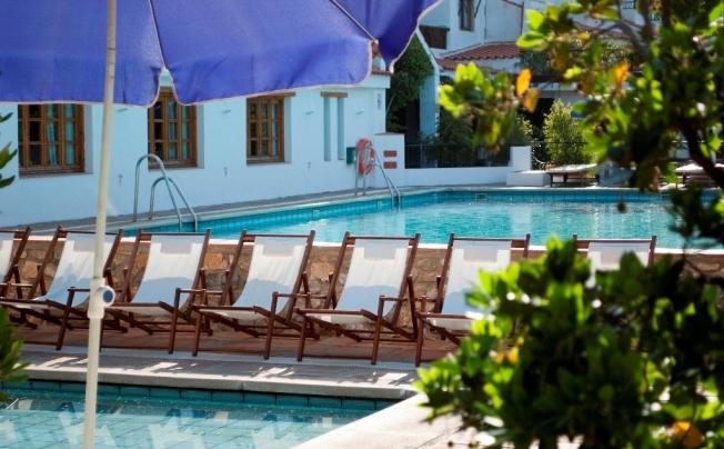 Фото отеля Alcadima Hotel