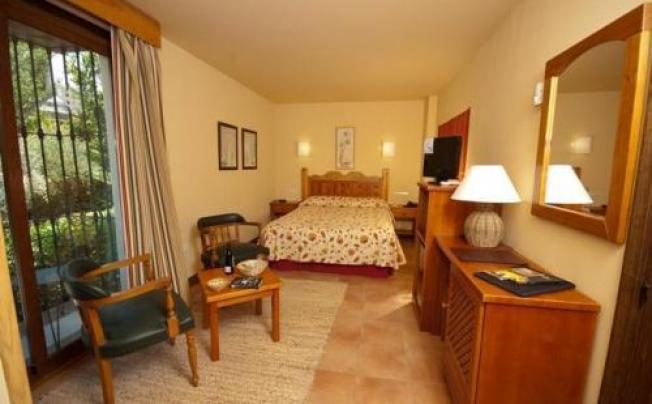 Фото отеля Alcadima Hotel