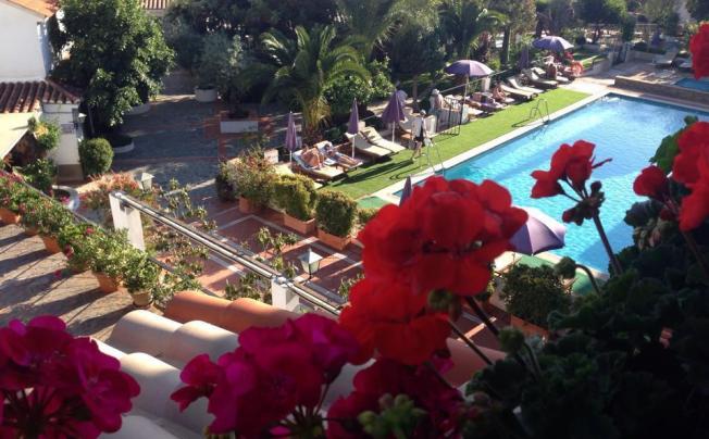 Фото отеля Alcadima Hotel
