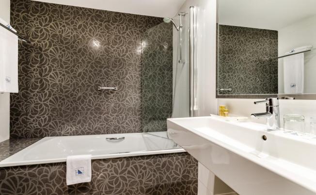 Фото отеля Eurostars Executive Hotel