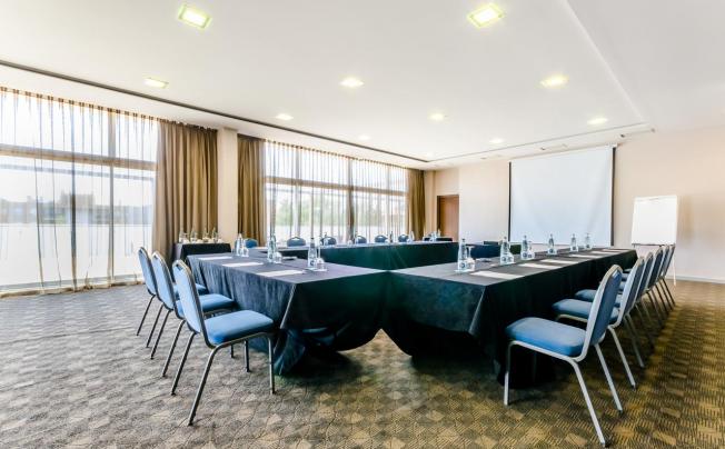 Фото отеля Eurostars Executive Hotel