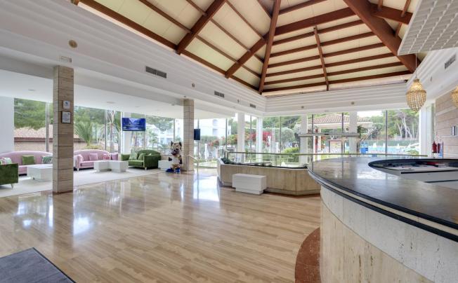 Фото отеля Green Garden Aparthotel
