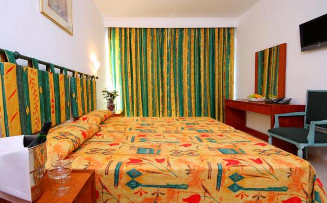 Фото отеля Playas Arenal Hotel