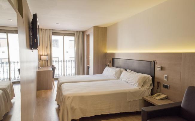 Фото отеля Lleo Hotel Barcelona