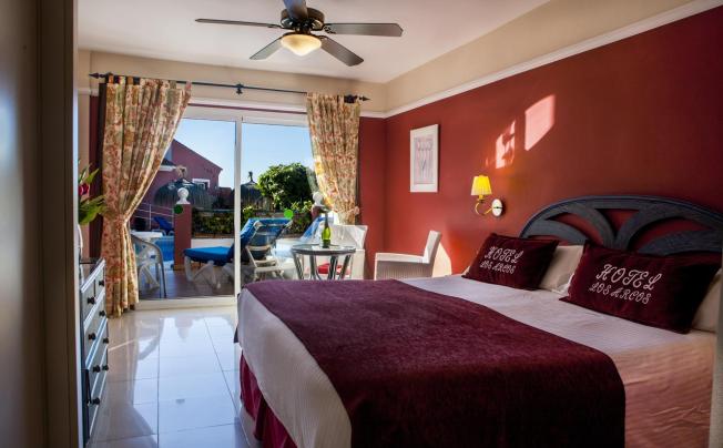 Фото отеля LOS ARCOS HOTEL NERJA