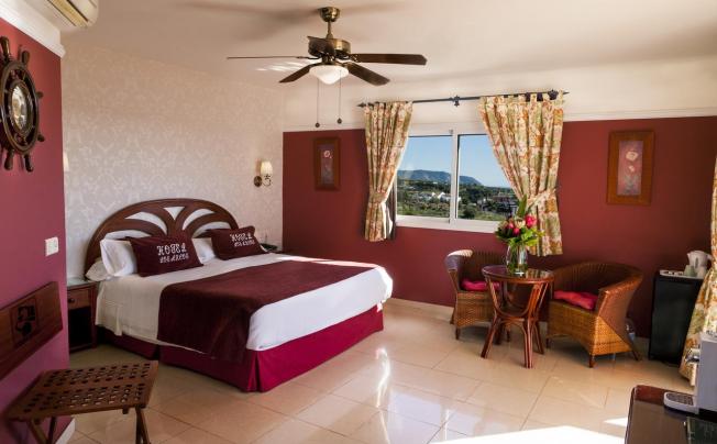 Фото отеля LOS ARCOS HOTEL NERJA