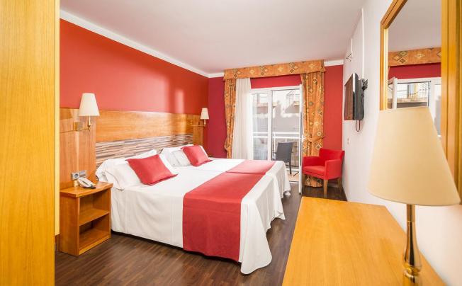 Фото отеля Ridomar Hotel