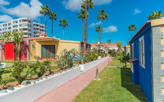 Фото отеля Miraflor Suites Bungalows