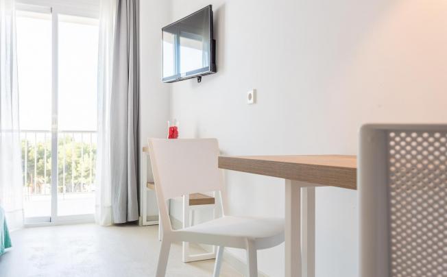 Фото отеля Ferrer Tamarindos Apartamentos