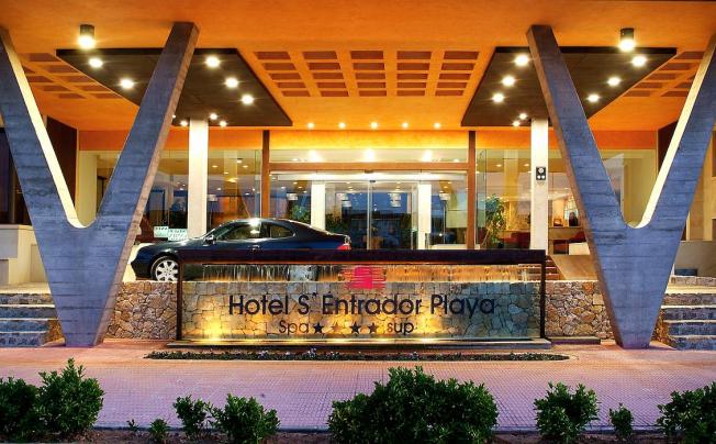 Фото отеля S'Entrador Playa Hotel & Spa