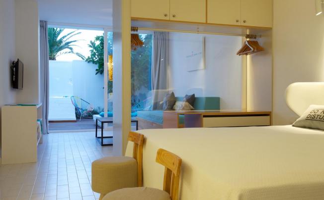 Фото отеля Santos Ibiza Suites