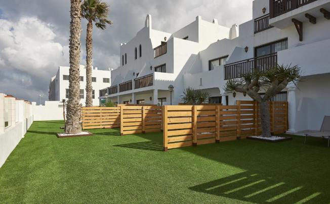 Фото отеля Hesperia Bristol Playa Apartments