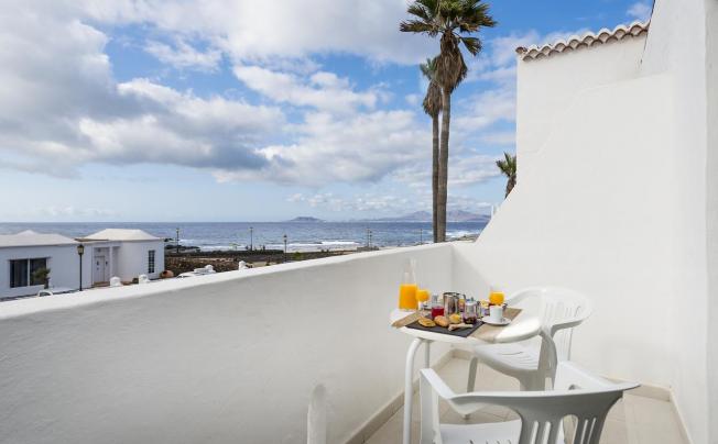 Фото отеля Hesperia Bristol Playa Apartments