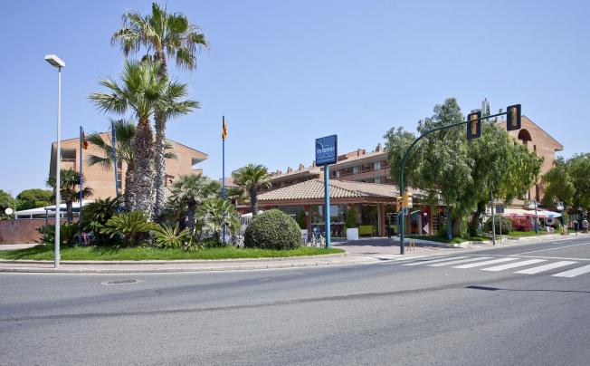 Фото отеля Voramar Aparthotel Cambrils