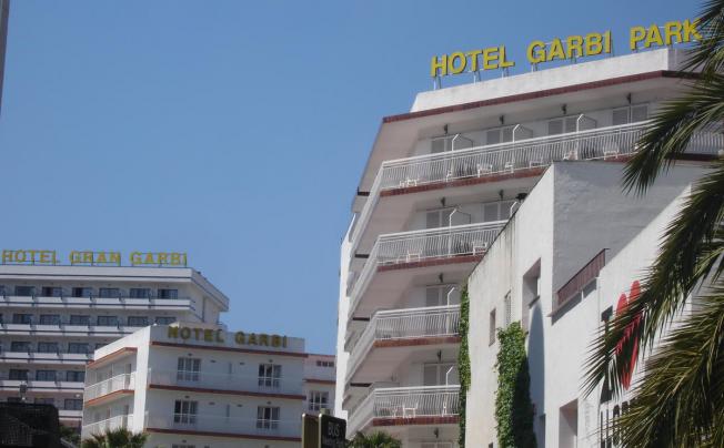 Фото отеля Villa Garbi Hotel