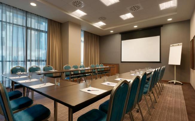 Фото отеля Hilton Garden Inn Sevilla  
