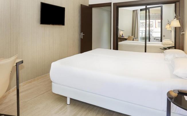 Фото отеля Nh Imperial Playa Hotel
