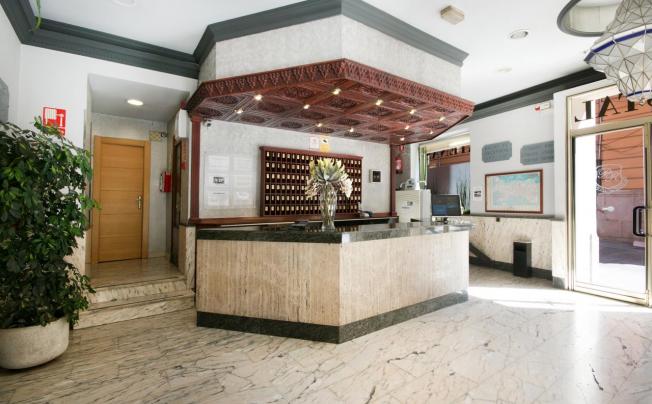 Фото отеля Atenas Hostal