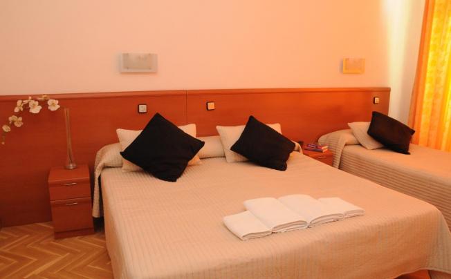 Фото отеля Luis Xv Hostal