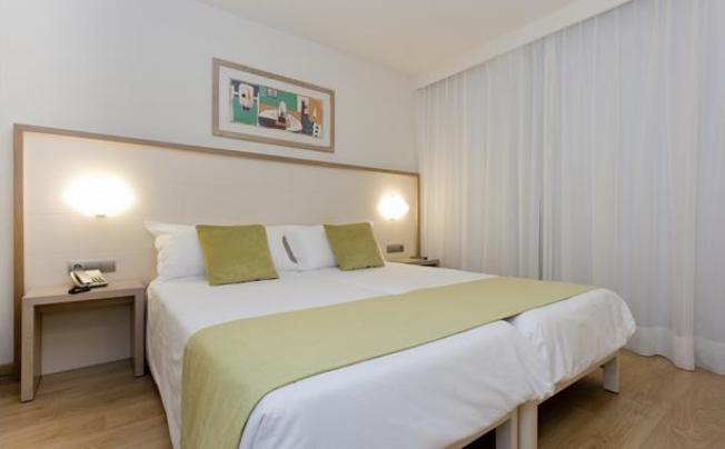 Фото отеля Insotel Cala Mandia Resort & Spa