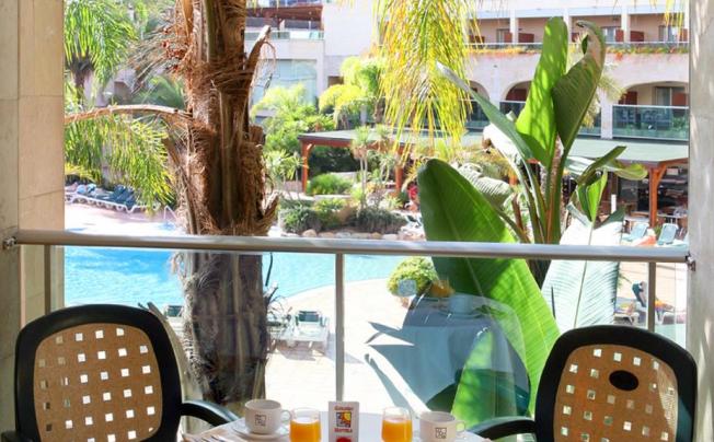 Фото отеля Golden Bahia de Tossa & Spa