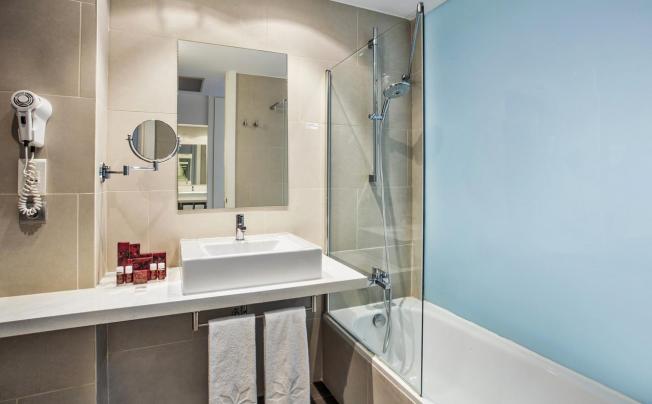 Фото отеля Tactica Hotel