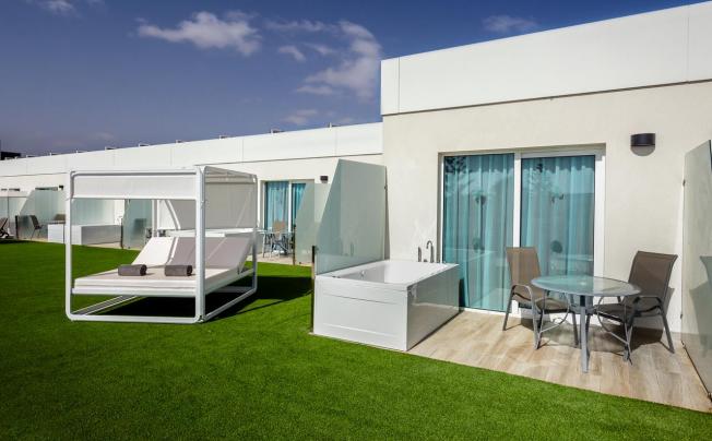 Фото отеля Barcelo Corralejo Sands Hotel