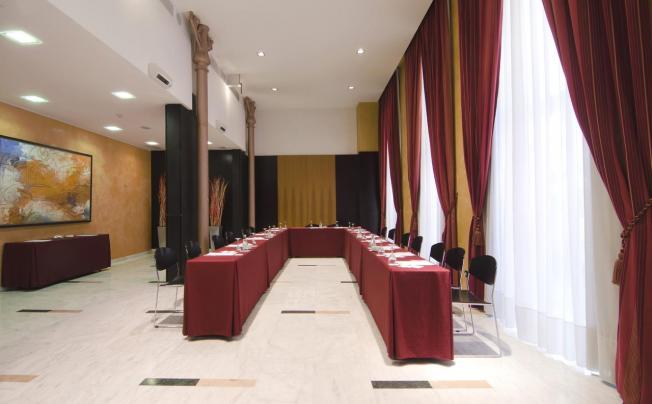 Фото отеля Catalonia El Pilar Hotel Zaragoza