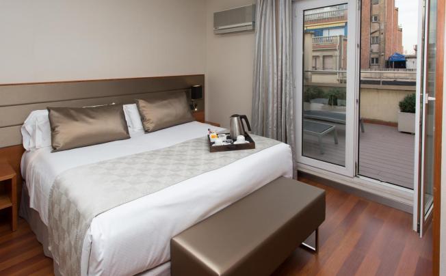 Фото отеля Catalonia Diagonal Centro Hotel