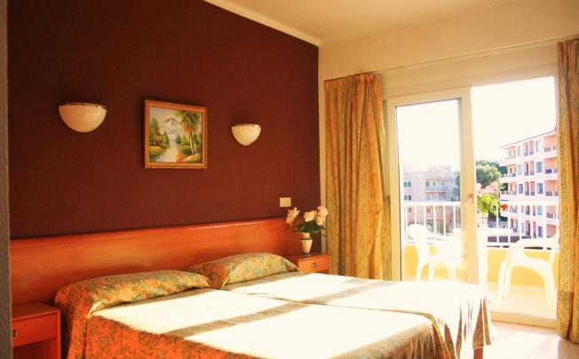 Фото отеля Alcina Hostal