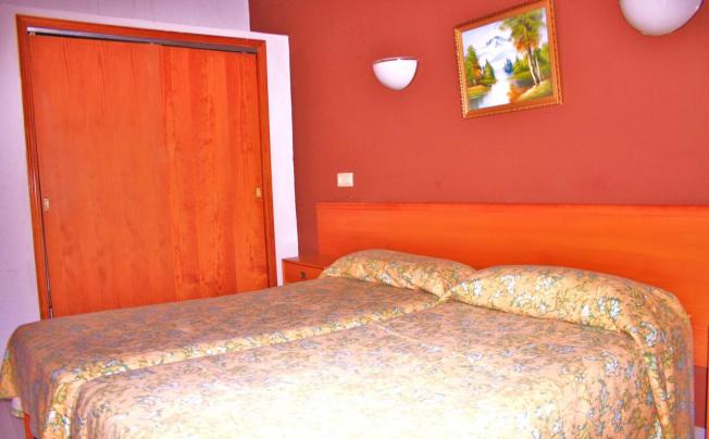 Фото отеля Alcina Hostal