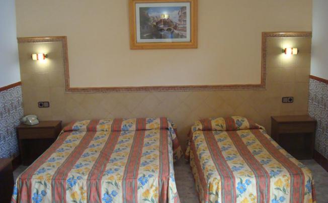 Фото отеля Univers Hotel