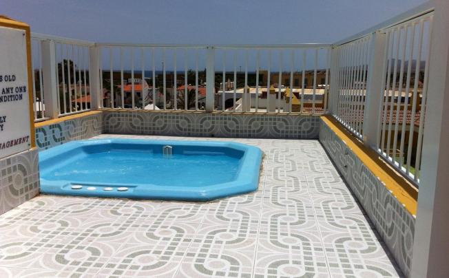 Фото отеля Caleta Garden Aparthotel